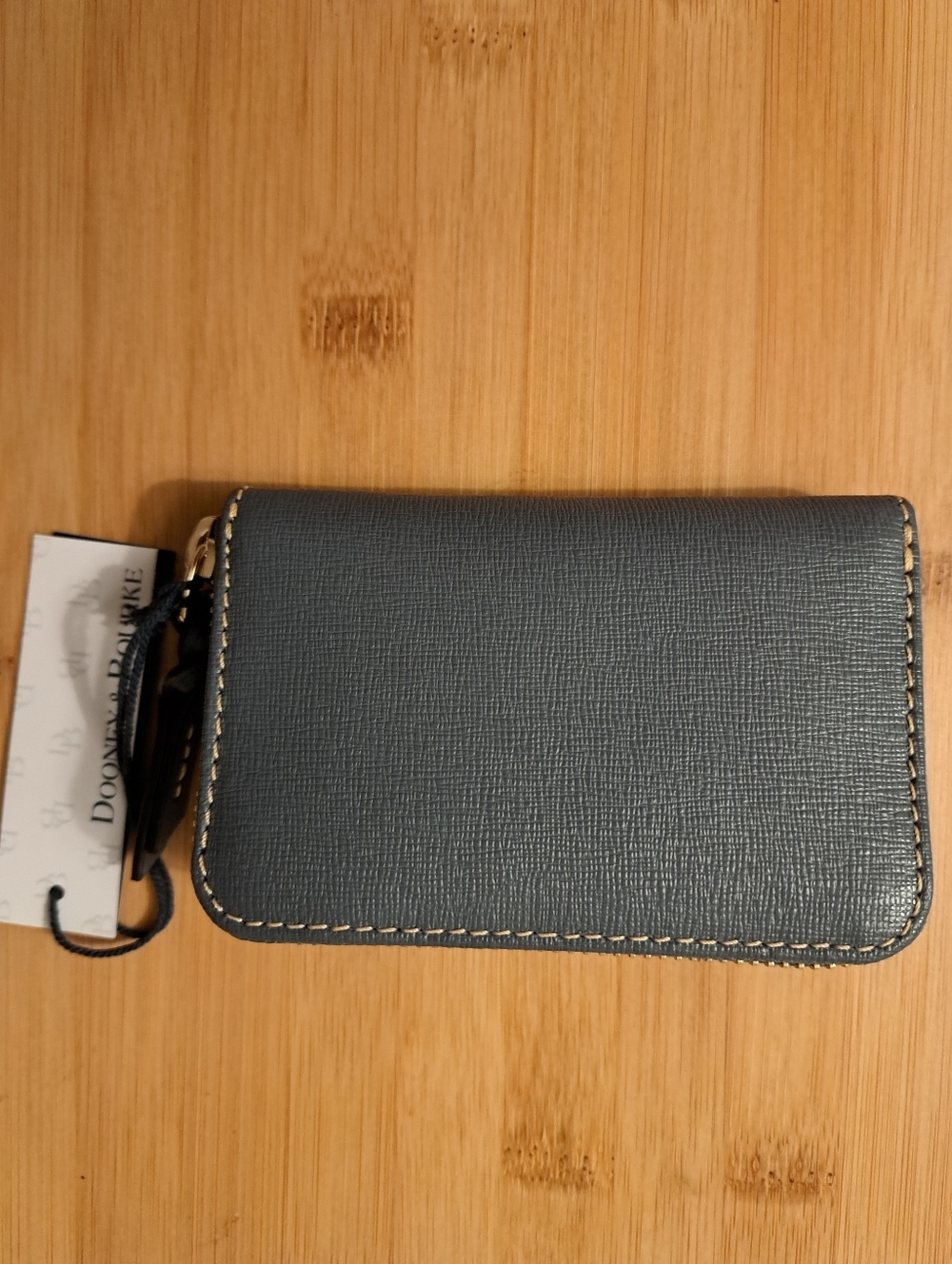 🔥Dooney & Bourkey Large Saffiano Leather Zip Around Credit Card Case, Graphite - Picture 6 of 15